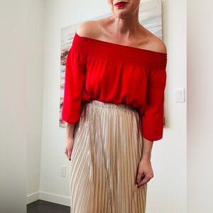 ARITZIA Babaton Vibrant Red Chagall Blouse